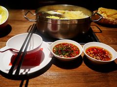 -牛很鲜潮汕牛肉火锅(朝晖路店)