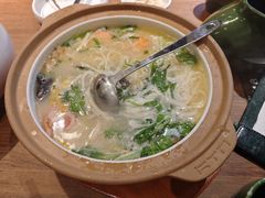 -云海肴·汽锅鸡·云南菜(天山百盛优客店)