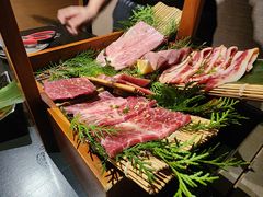 -山川小町·极番烧肉(新地假日广场店)