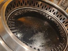 -黑金·寻焰自助百汇·烤肉·火锅(中街店)