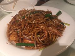 -新大咀港式茶餐厅(宝山万达店)