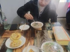 -泓源馅饼店