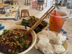 -余庆小吃(小吃一条街店)