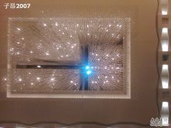 大堂的灯-上海外滩豫园万丽酒店