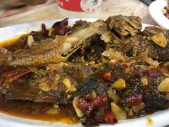 -江城燕子大排档(江汉路步行街店)