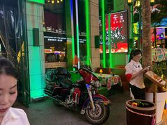 -Famous肥猫墨西哥音乐餐吧(五棵松华熙LIVE店)