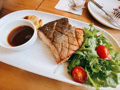 香煎三文鱼排-Money Shops(愚园路店)