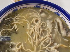 -明呈黄鱼面馆(斜土路店)