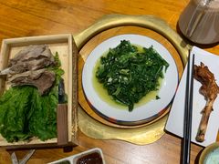 -一群羊手扒肉·火锅·早茶(远东公寓店)