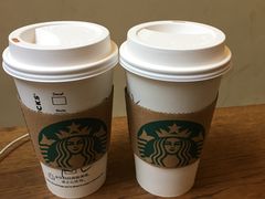 -星巴克臻选(上海中环广场2F店)