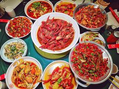 -叶派龙虾•招牌香辣蟹·海鲜(中海国际店)