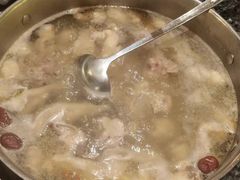 鸡汤火锅-一席地·本地鸡窝·杭帮鸡火锅(萧山银隆百货店)