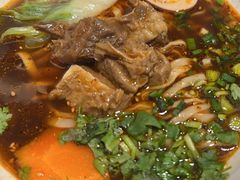 -康师傅私房牛肉面(申虹店)