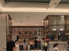 -东方红海鲜百汇(国际大厦店)