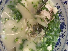 -南京金牛湖巨碗鱼头