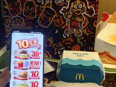 -麦当劳(新世纪环球中心店)