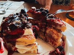-ROAST coffee & eatery
