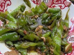-老班长·小龙虾·鲜货烧烤大排档(金街美地店)