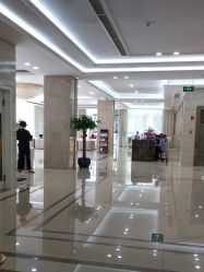 点击看大图 -艾博尔医院