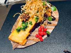 -海派悦庭·海胆烧麦·新融合菜(凯德广场店)