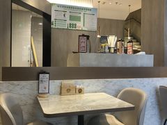 -必胜客(松雷店)