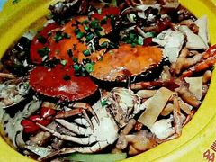 -多嘴肉蟹煲(华联店)
