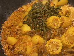 -田家大院东北农家菜铁锅炖(西安总店)