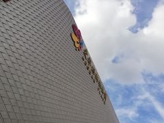 -新华文创·光的空间