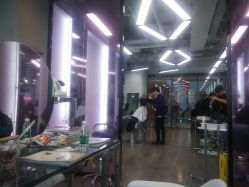-ON STAR SALON