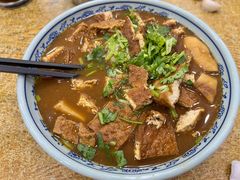 素卤煮-门框胡同百年卤煮(新街口店)