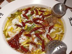 老坛子酸菜鱼-新太二·鲜料川菜(东汇城店)