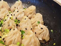 生煎拇指包-红杏酒家·地道川菜(一品天下店)