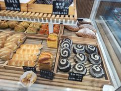-焙丽拾光(麦凯乐直营店)