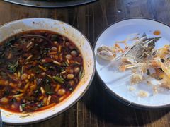 -老表牌·蛙蛙鸡冷锅鱼(成都东站店)