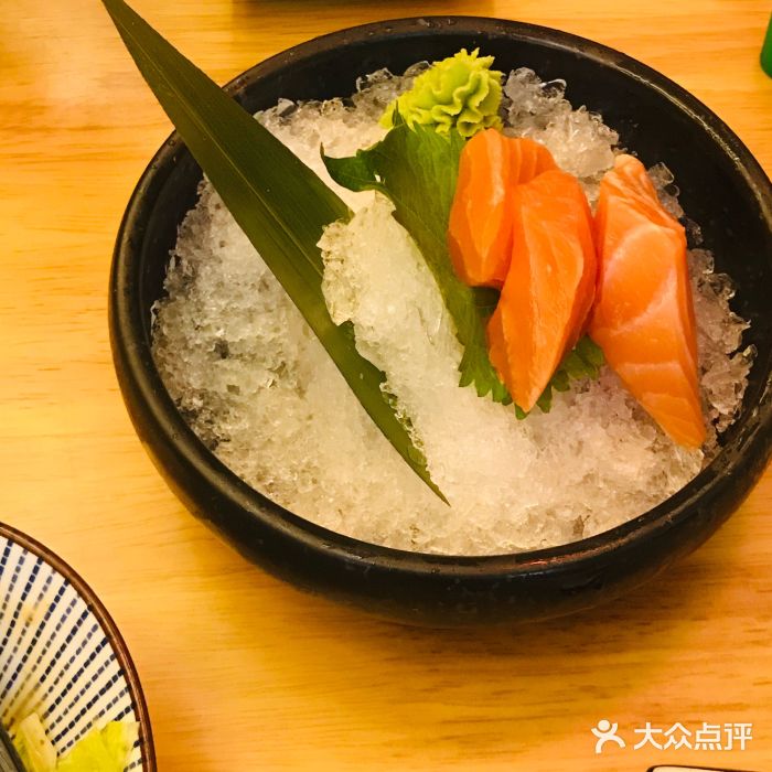 坂吉屋·居酒屋深夜食堂(龙湖店)三文鱼大脂厚切图片
