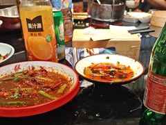 -川流不息·地道川菜·小龙虾(新松江路店)