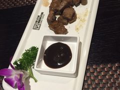 -HIHE Bistro·Oyster Bar(华熙live店)