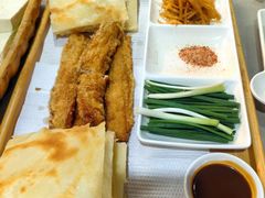 -闻道食府烙饼卷带鱼(原车耳营店原大觉寺店)