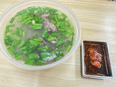 鲜嫩牛肉汤-牛师傅广式药膳牛骨汤美食(江南西店)