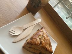 -星巴克臻选(华堂·新辰汇店)