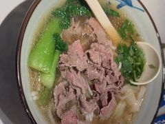 -鑫花溪牛肉米粉(凤凰街创始总店)