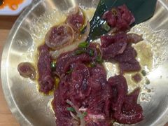 -青瓦餐厅·生鱼片·韩园烤肉(西塔店)