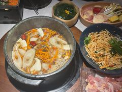 -芸山季·云南野生菌火锅(人民广场来福士店)