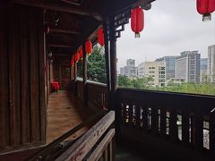 -鲤鱼塘农家山庄