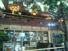 -山有花啡餐厅(常营总店)