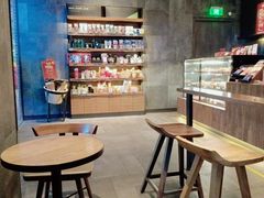 -星巴克(杭州临平银泰城B1店)