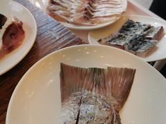 脆肉鲩鱼尾-正能量脆肉鲩火锅