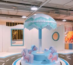 -Qmiss家庭娱乐中心(恒隆广场店)