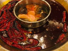 -山城年华老火锅(玉林店)