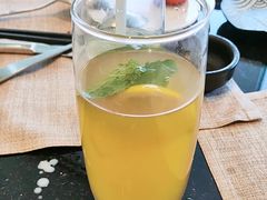 -东方红海鲜百汇(国际大厦店)